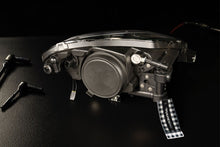 Load image into Gallery viewer, Ferrari 430 (05-10): Bi-Xenon Headlights