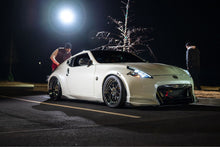 Load image into Gallery viewer, Nissan 370Z (09-21) XB LED Headlights
