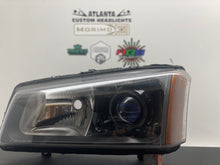 Load image into Gallery viewer, 03-05 Chevrolet Silverado Projector retrofit Package
