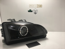 Load image into Gallery viewer, Honda Civic 1992-95  Spec-D custom retrofit headlights
